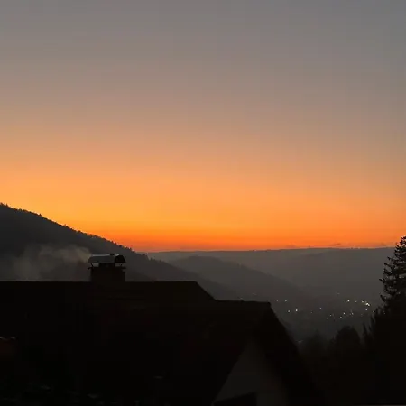 Zita Ferienhaeuser - Burgi *