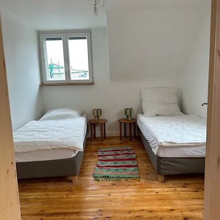 Zita Ferienhaeuser - Burgi *