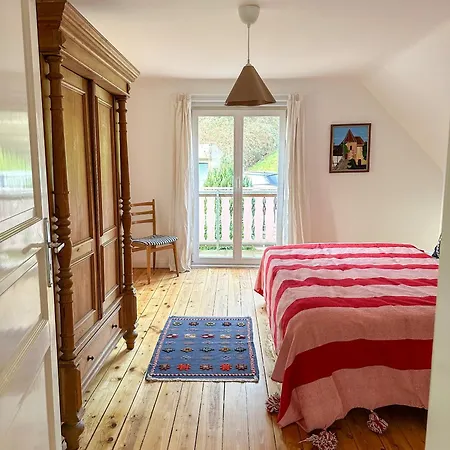 Zita Ferienhaeuser - Burgi Neckargemünd